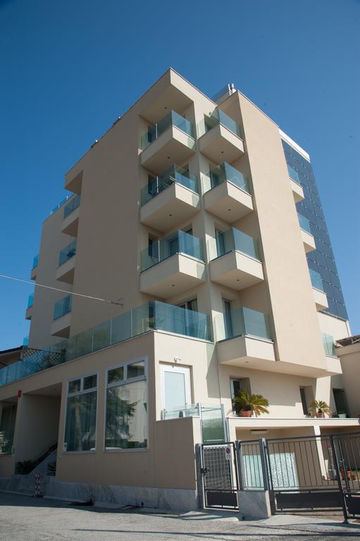 Residence Hotel Albachiara Rimini Eksteriør billede
