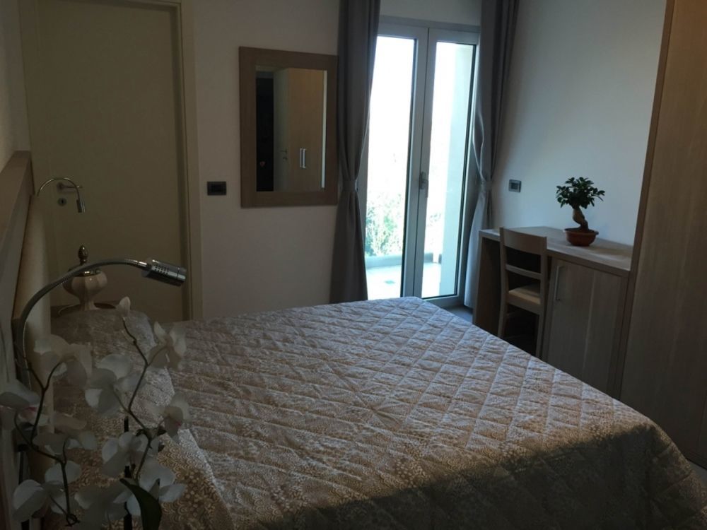 Residence Hotel Albachiara Rimini Eksteriør billede