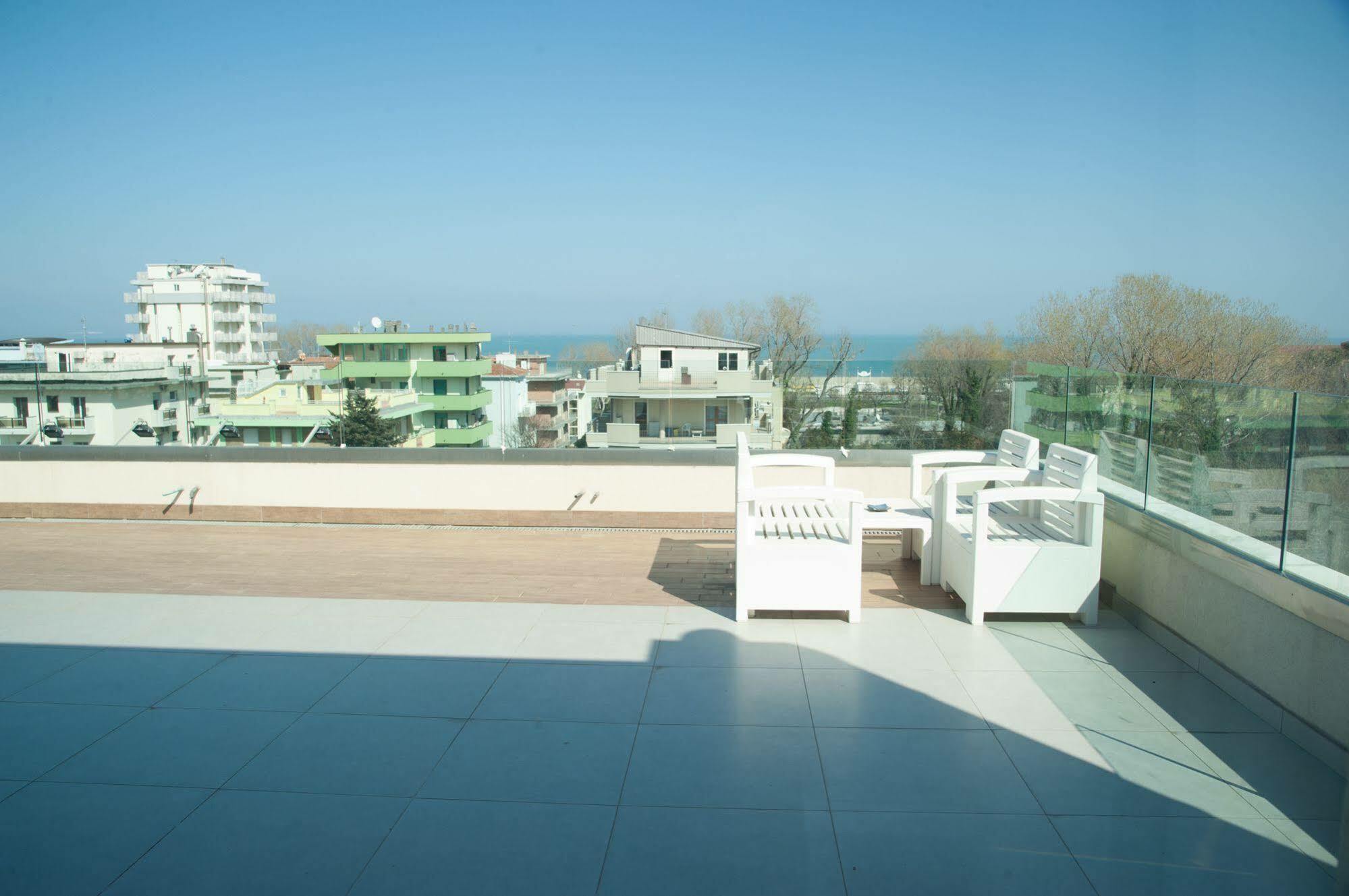 Residence Hotel Albachiara Rimini Eksteriør billede