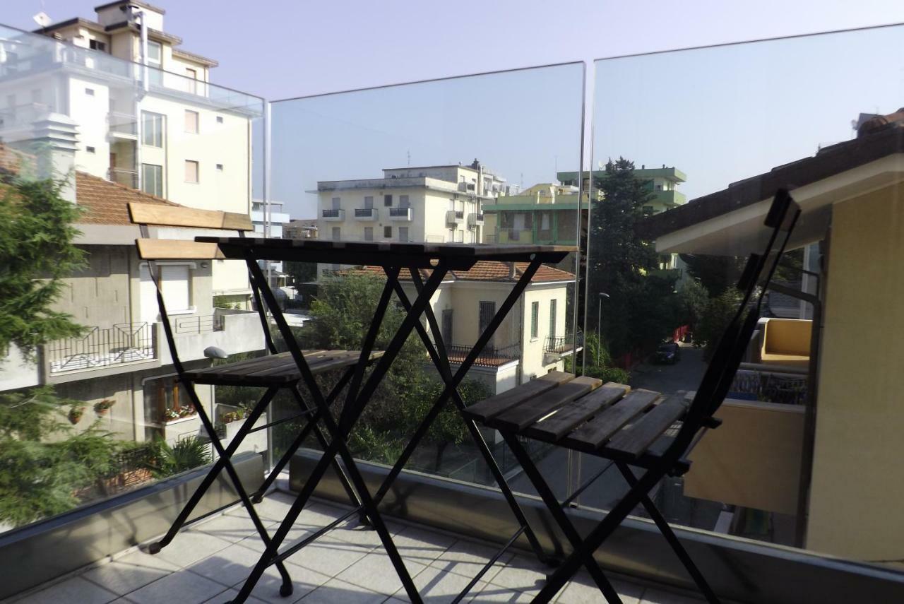 Residence Hotel Albachiara Rimini Eksteriør billede